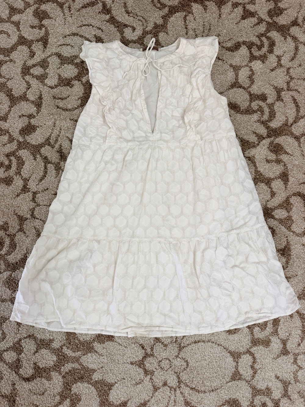 LOFT Women’s White Textured Ruffle Mini Dress Size Medium Sleeveless Boho